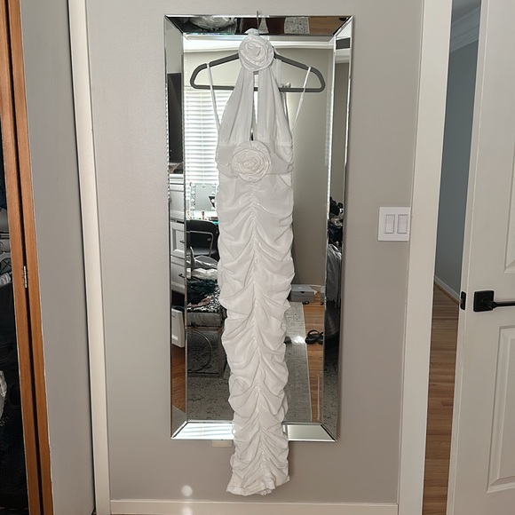 ELIYA THE LABEL WHITE HALTER DRESS - Picture 3 of 5